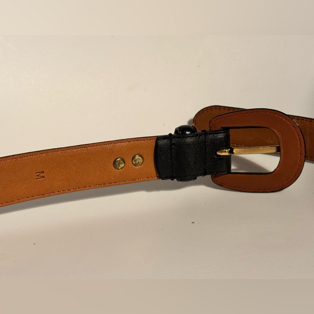 Ralph Lauren Black Genuine Leather Belt with Gold RL Accent - Picture 6 of 9